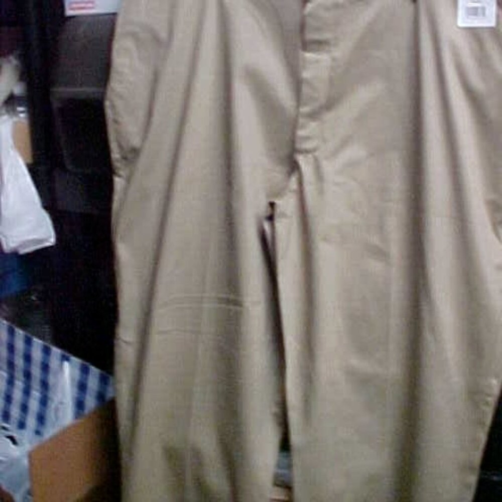 Mens Wrangler Ultimate Khaki 42x30
